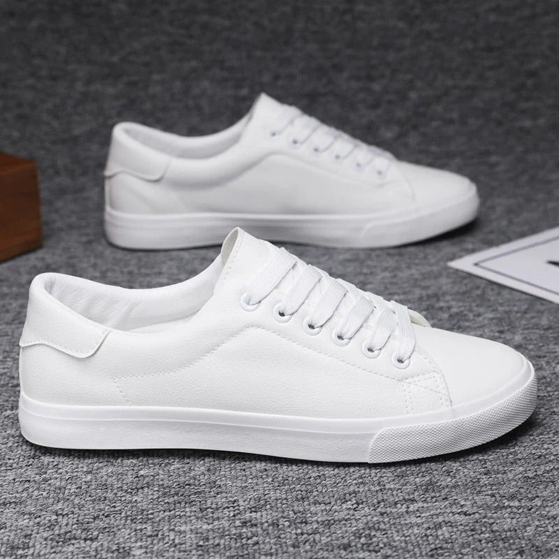Heren lage Old Money Sneaker– Zwart met witte zool – Casual PU leren schoenen