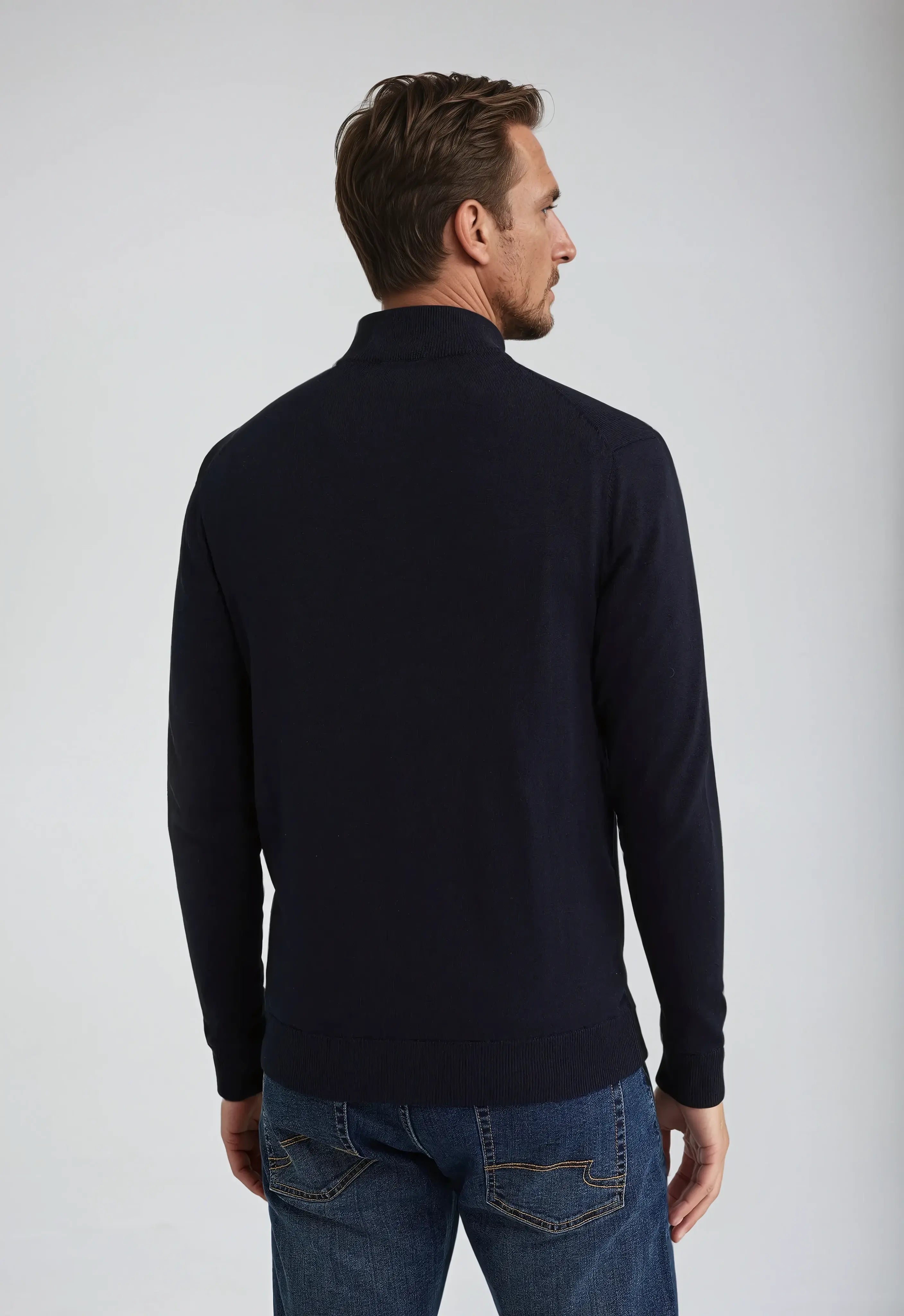 Old Money Zip Up Trui